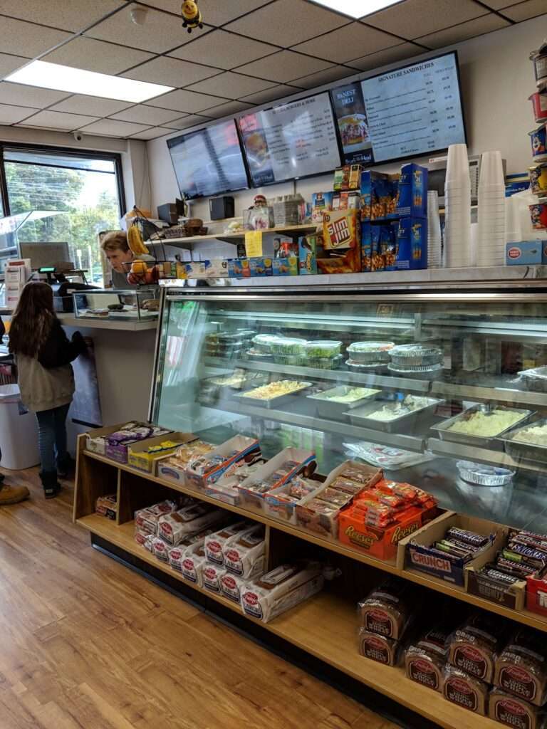 B’s Nest Deli banner